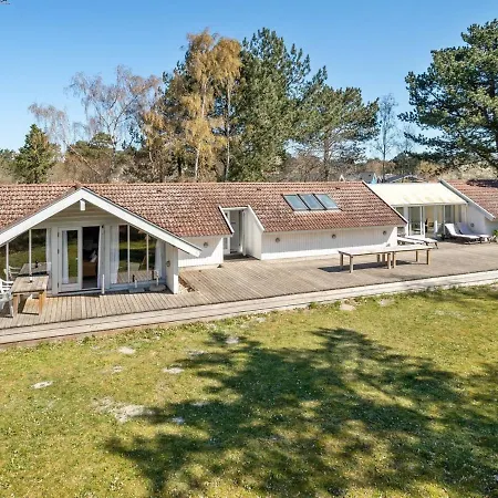 Holiday home Erly - 500m From The Sea In Sealand By Interhome