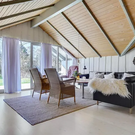 Erly - 500m From The Sea By Interhome *